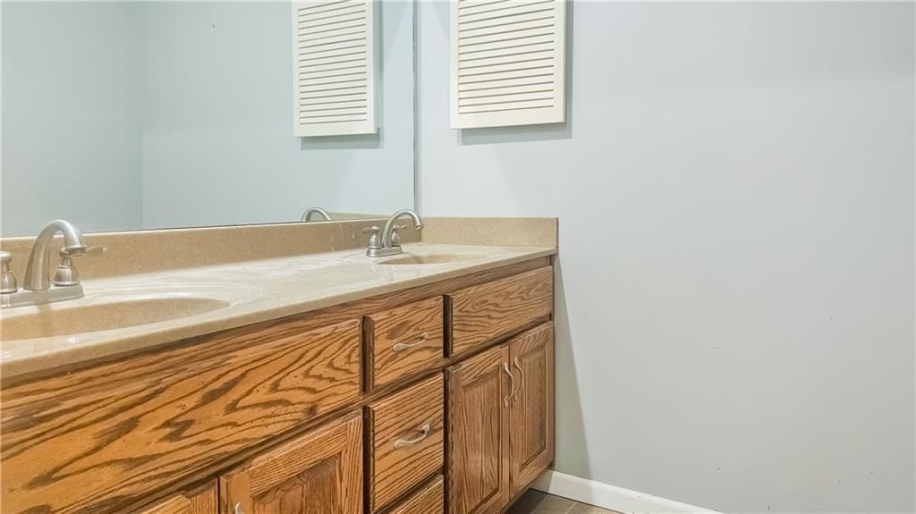 1018 Palmer Place — photo 26