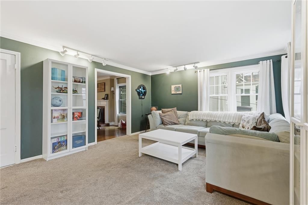 5740 Grand Avenue — photo 9