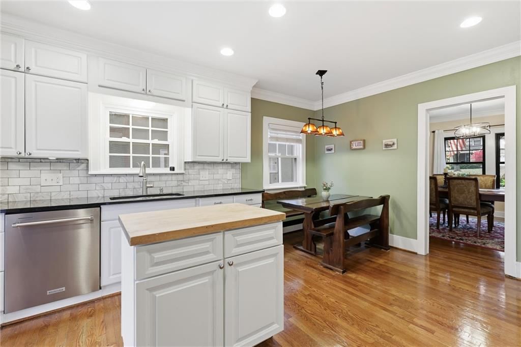 5740 Grand Avenue — photo 12