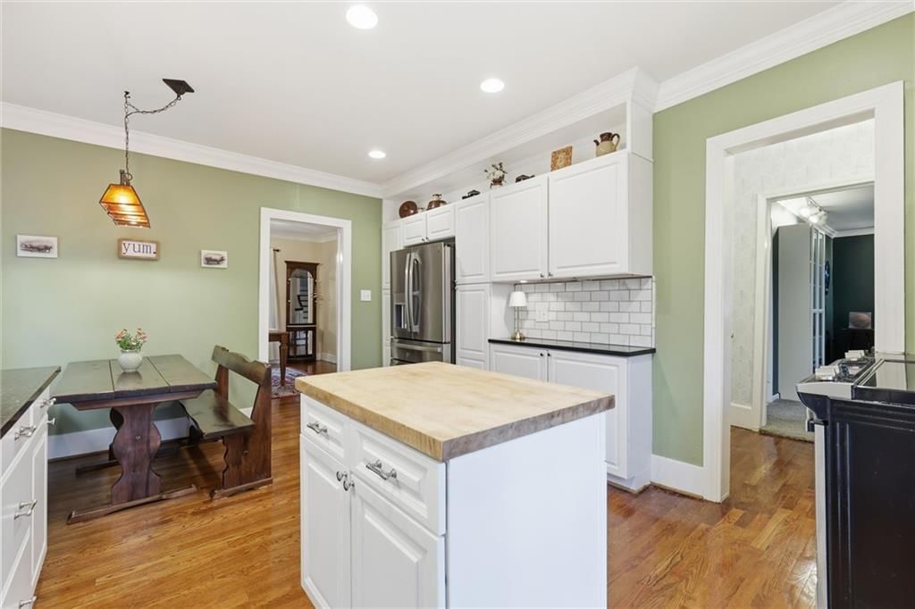 5740 Grand Avenue — photo 13