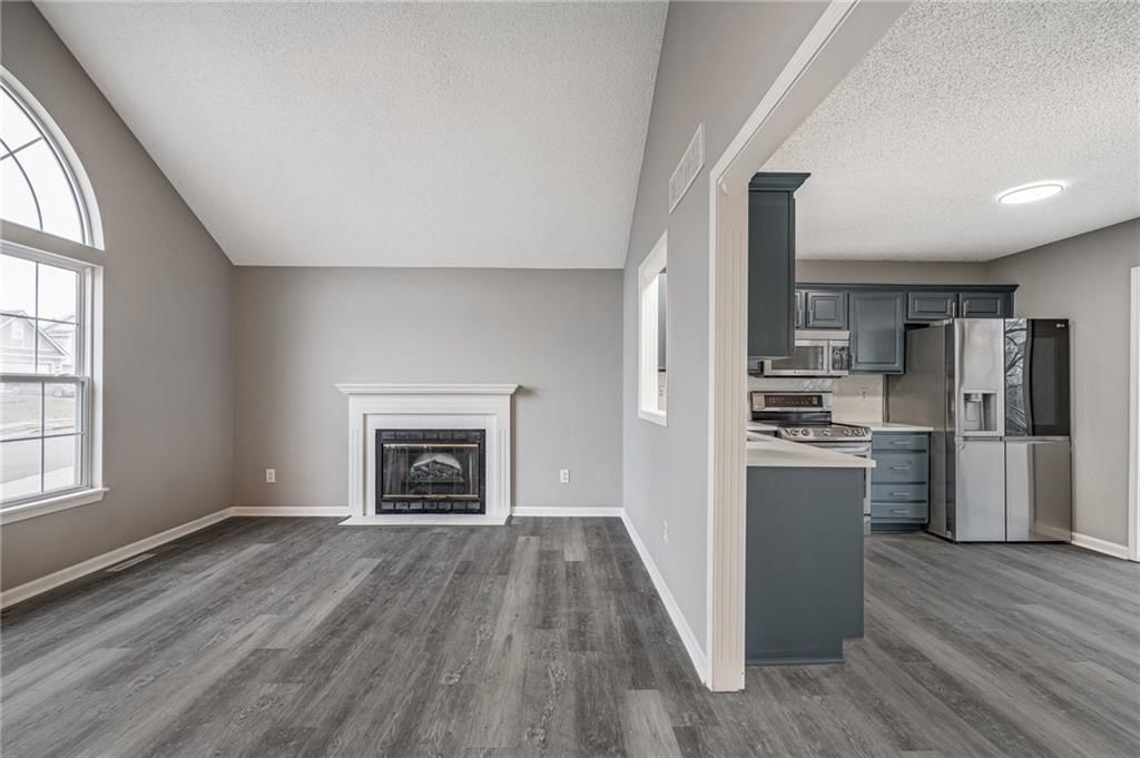 3408 NW 84th Terrace — photo 6