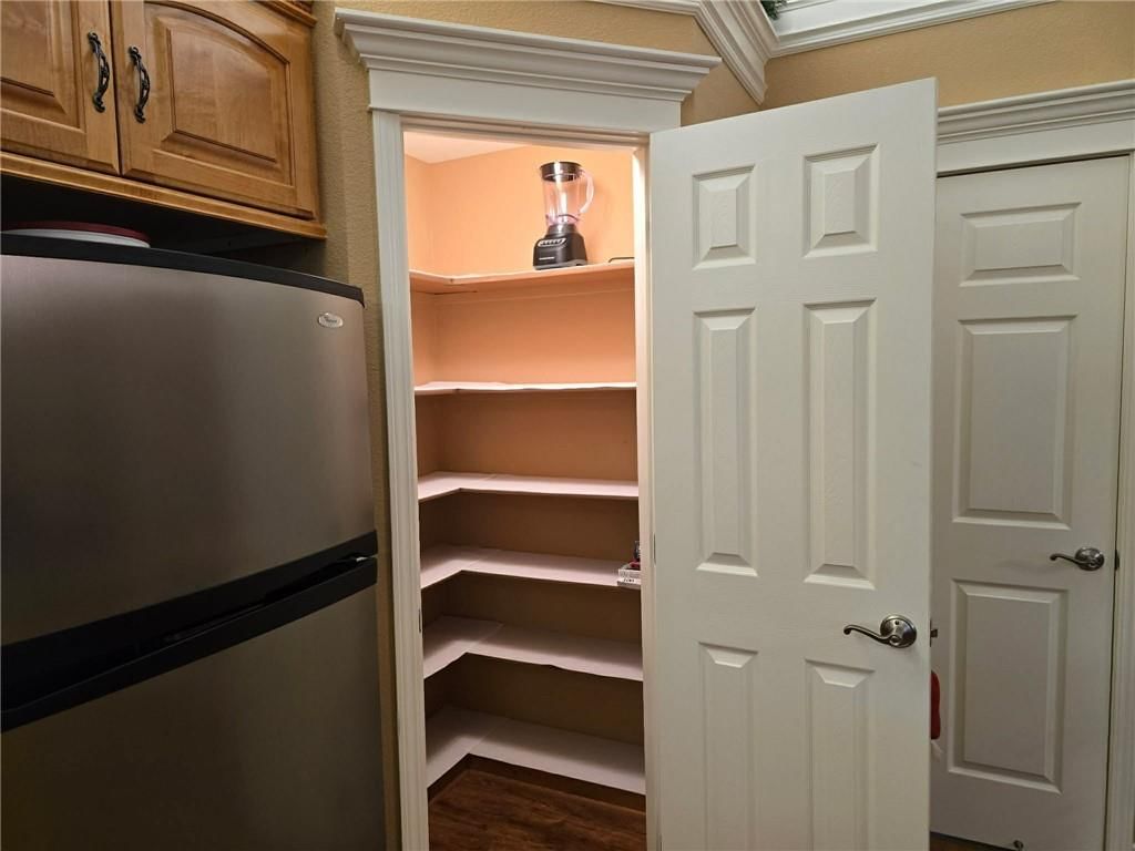 1113 Melanie Street — photo 35