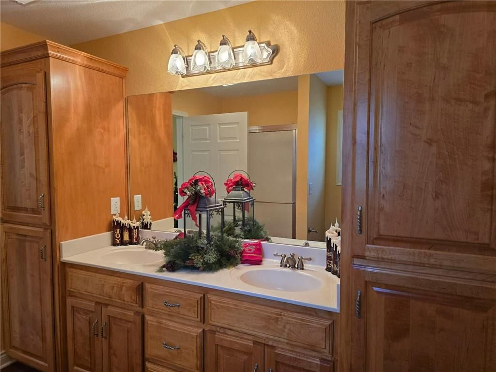 1113 Melanie Street — photo 44