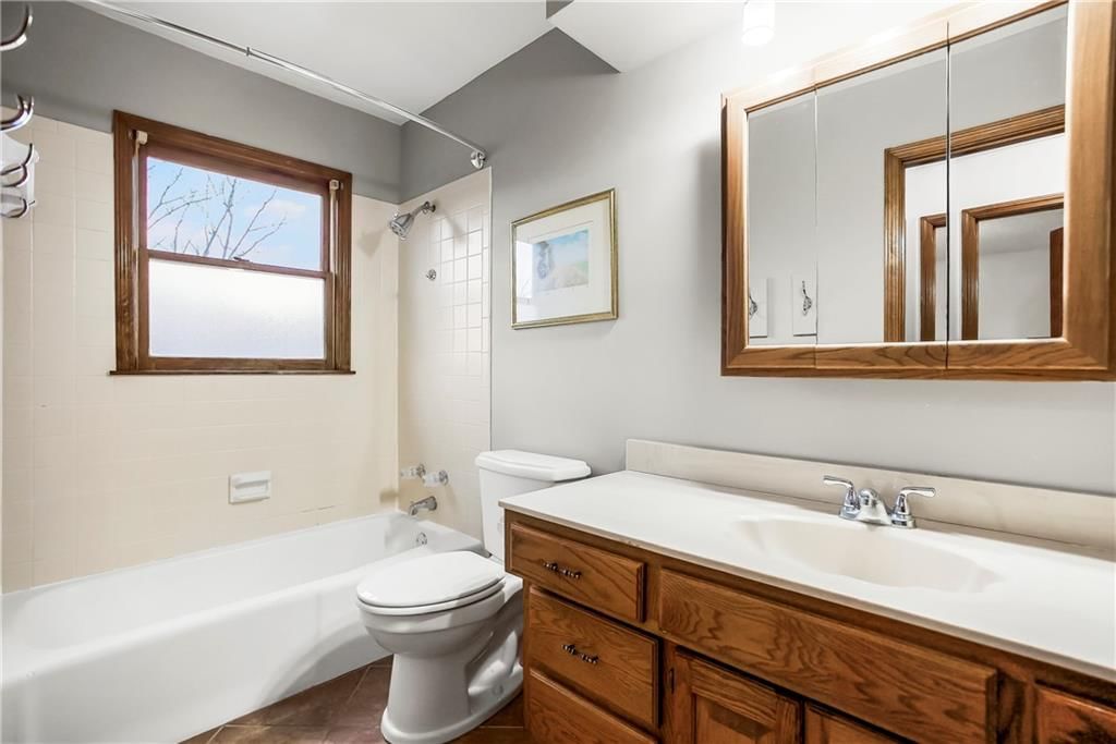 7736 Darnell Street — photo 23