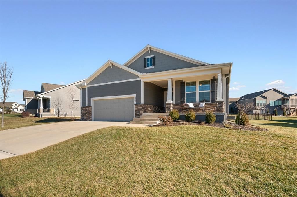 8937 Sunray Drive — photo 4