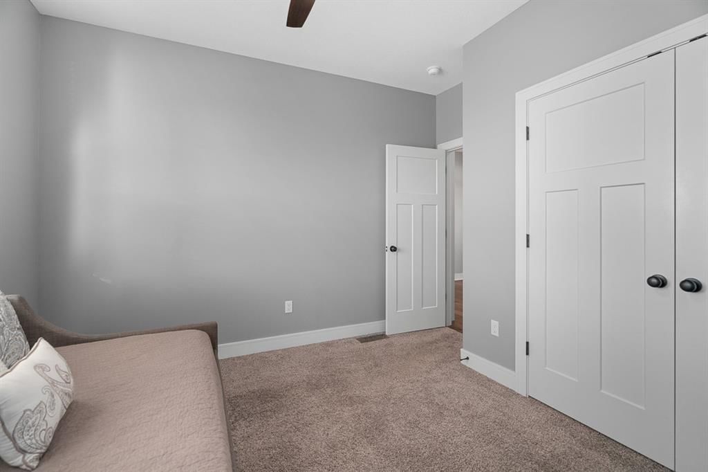 8937 Sunray Drive — photo 35