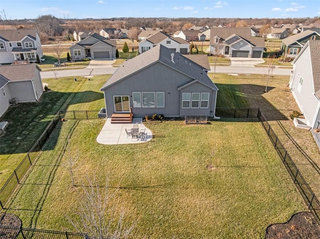 8937 Sunray Drive — photo 52