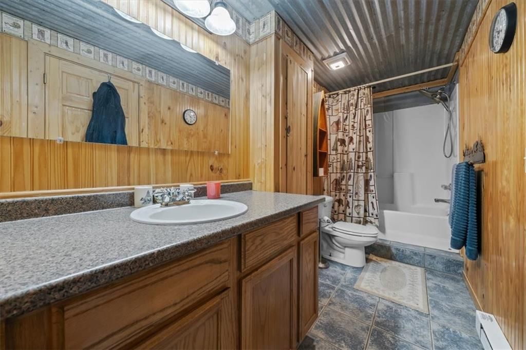 17890 Coffin Road — photo 32