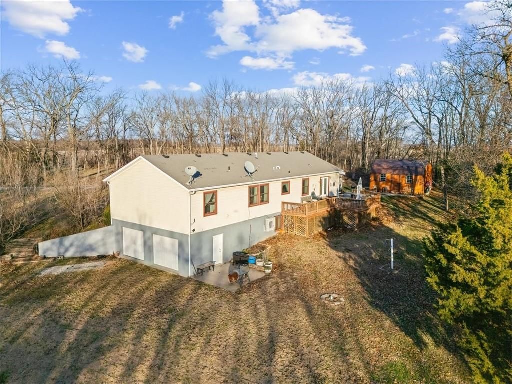 17890 Coffin Road — photo 38