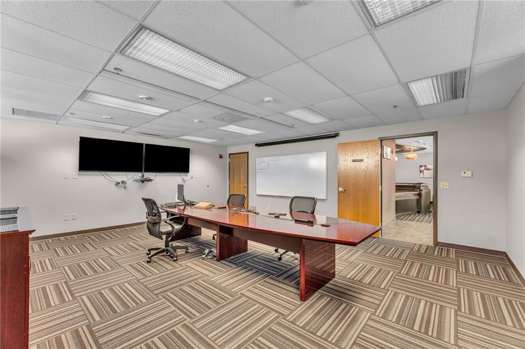 400 SE Jefferson Street — photo 17