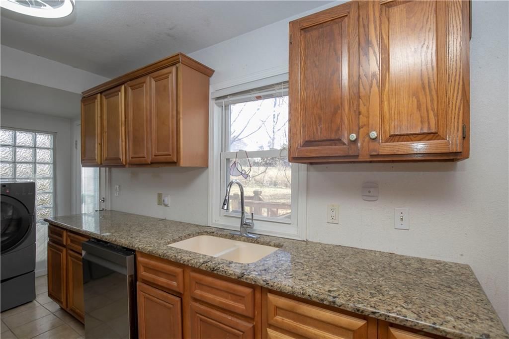 1116 Laurel Avenue — photo 9