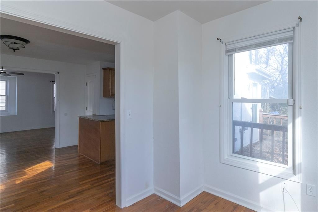 1116 Laurel Avenue — photo 13