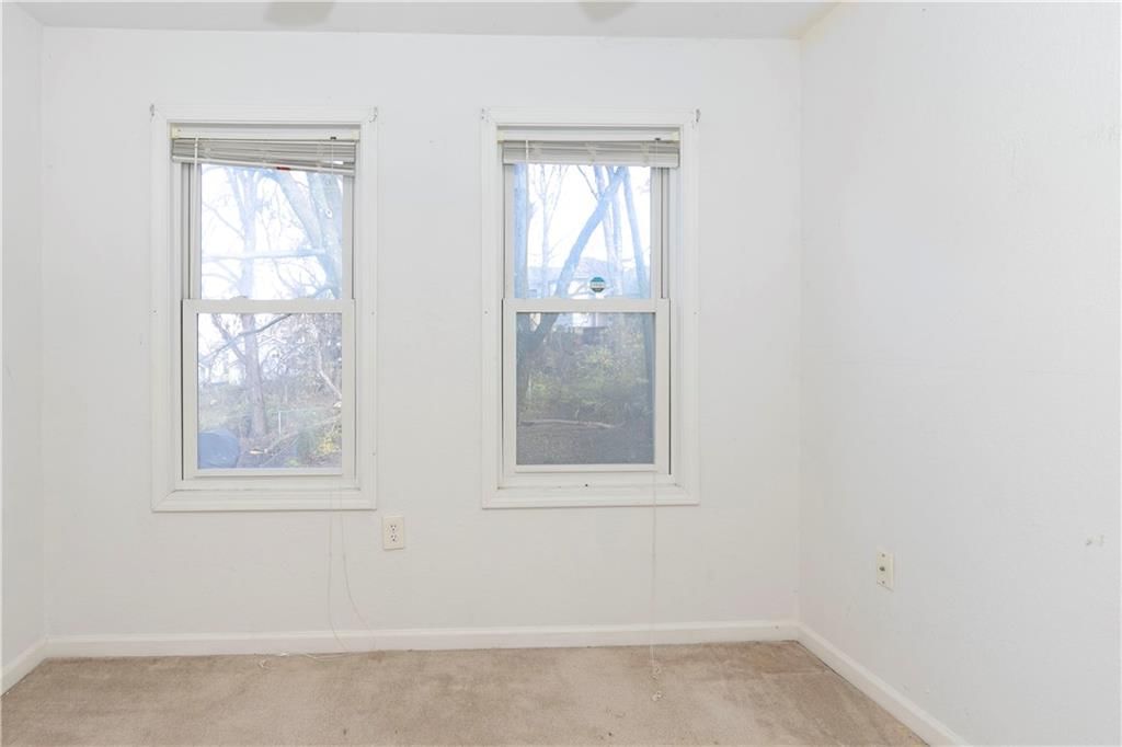 1116 Laurel Avenue — photo 17