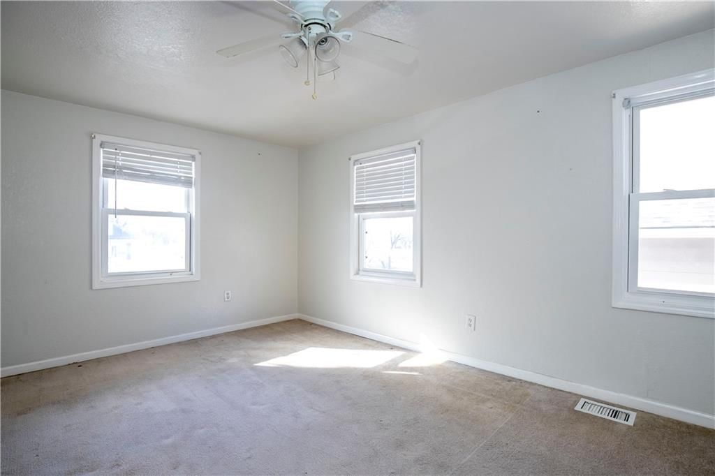 1116 Laurel Avenue — photo 21