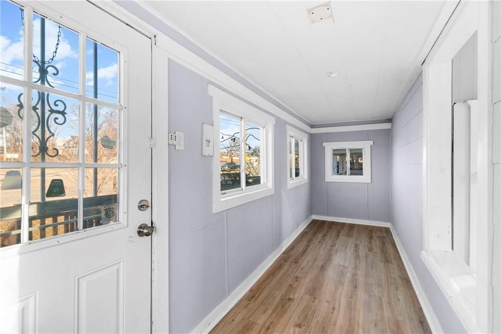 2425 Jackson Avenue — photo 5