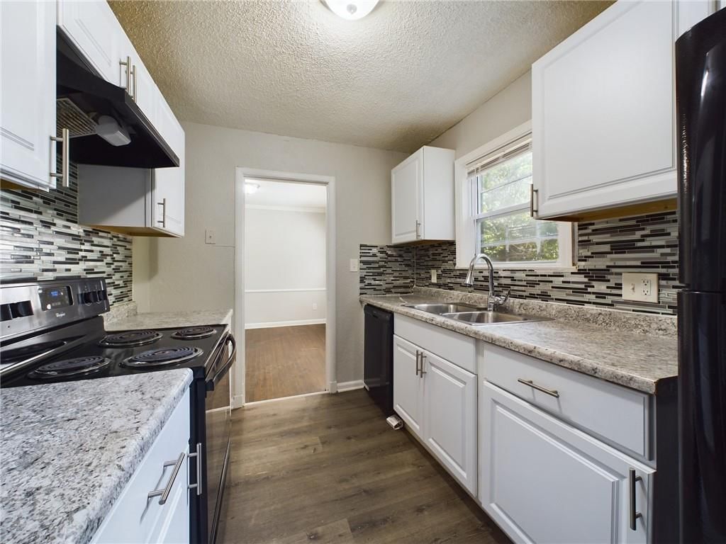 5015 E 40th Street — photo 7