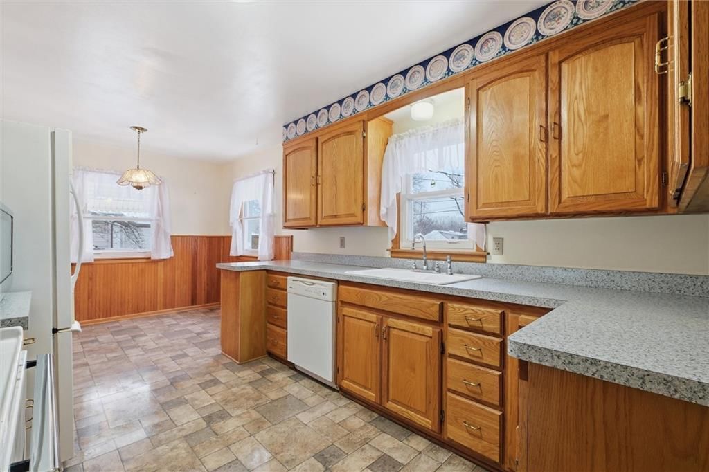 1004 W 96th Street — photo 13