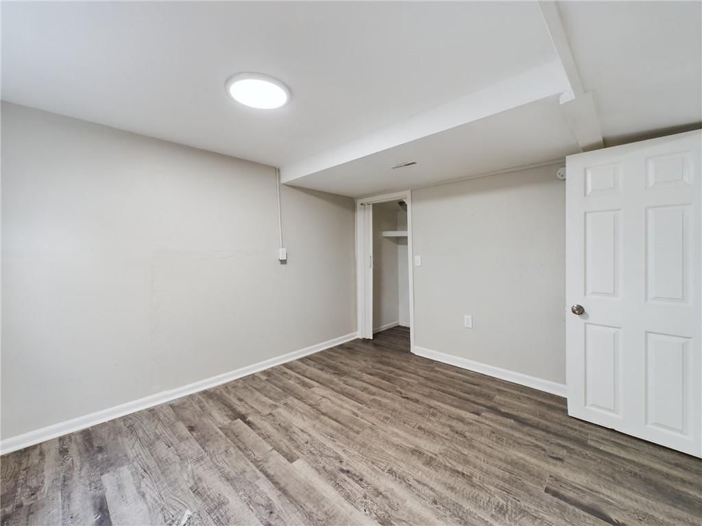 11114 Bennington Avenue — photo 23
