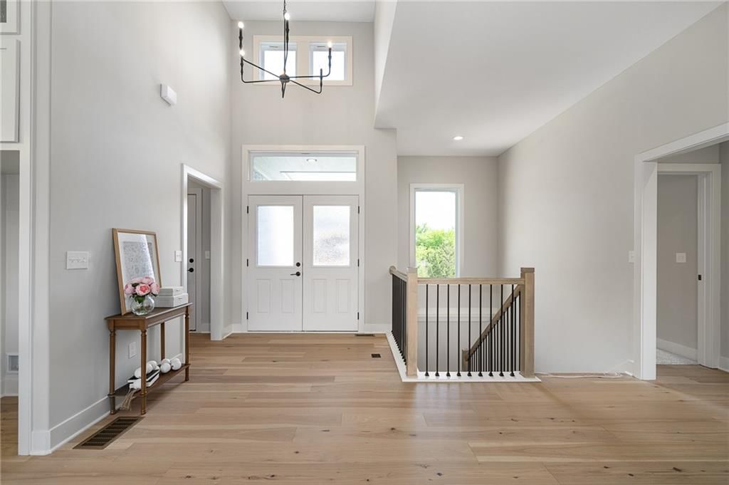25011 W 89th Street — photo 4