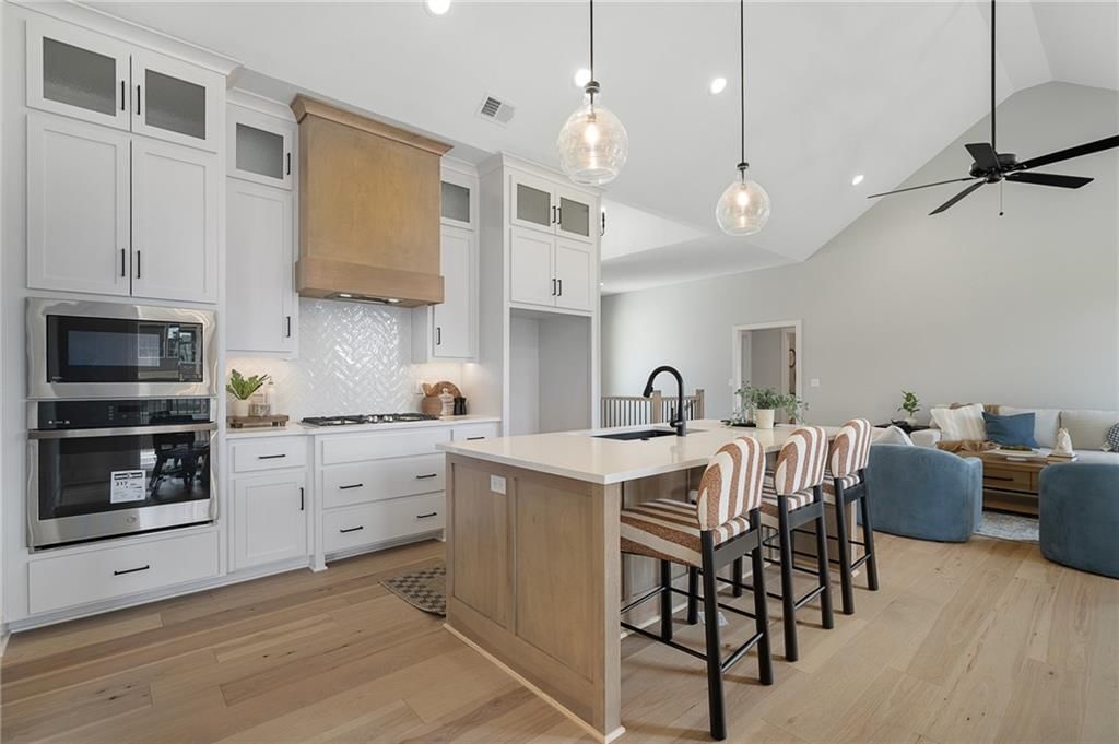 25011 W 89th Street — photo 16