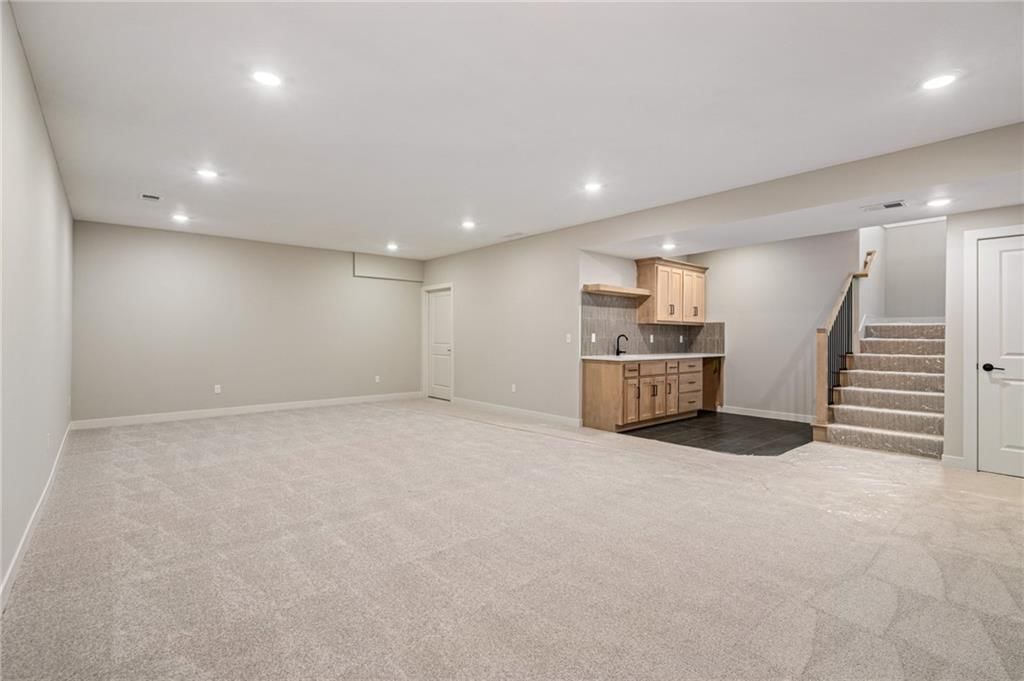 25011 W 89th Street — photo 31