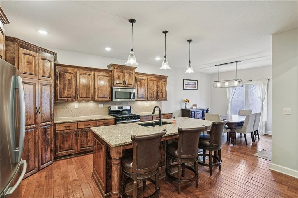 1209 Holland Square — photo 8