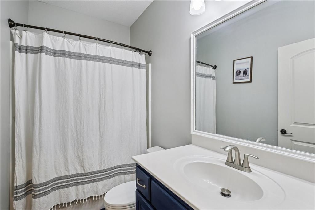 1209 Holland Square — photo 22