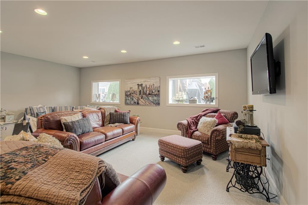 21949 W 121st Street — photo 33