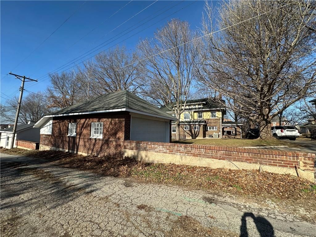 1615 Main Street — photo 10