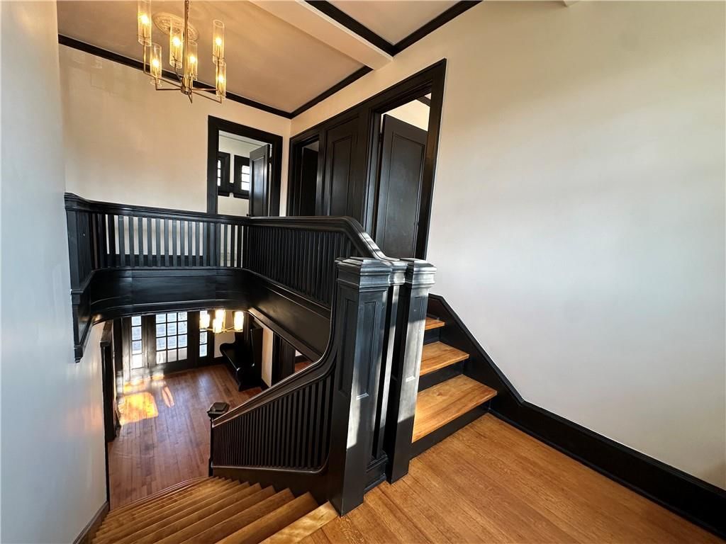 1615 Main Street — photo 13