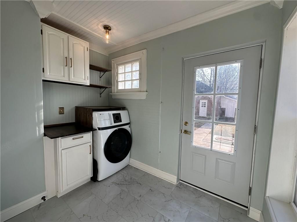 1615 Main Street — photo 32