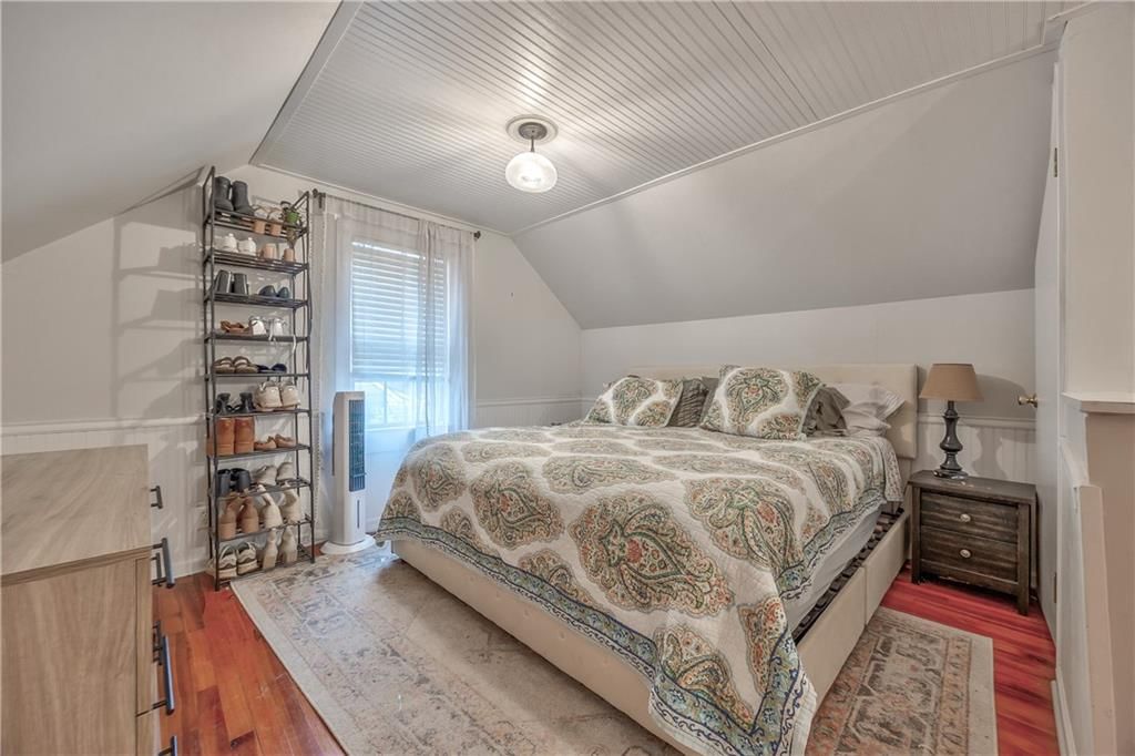 8409 Mercier Street — photo 22