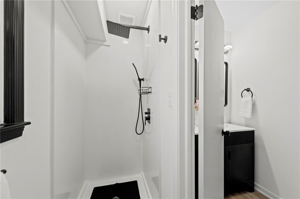 12417 Newton Court — photo 23