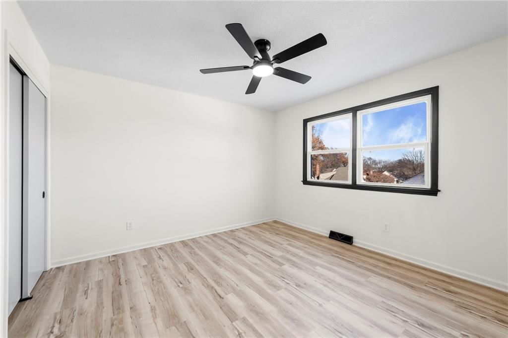 12417 Newton Court — photo 25