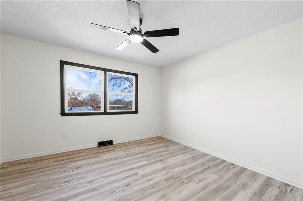 12417 Newton Court — photo 29