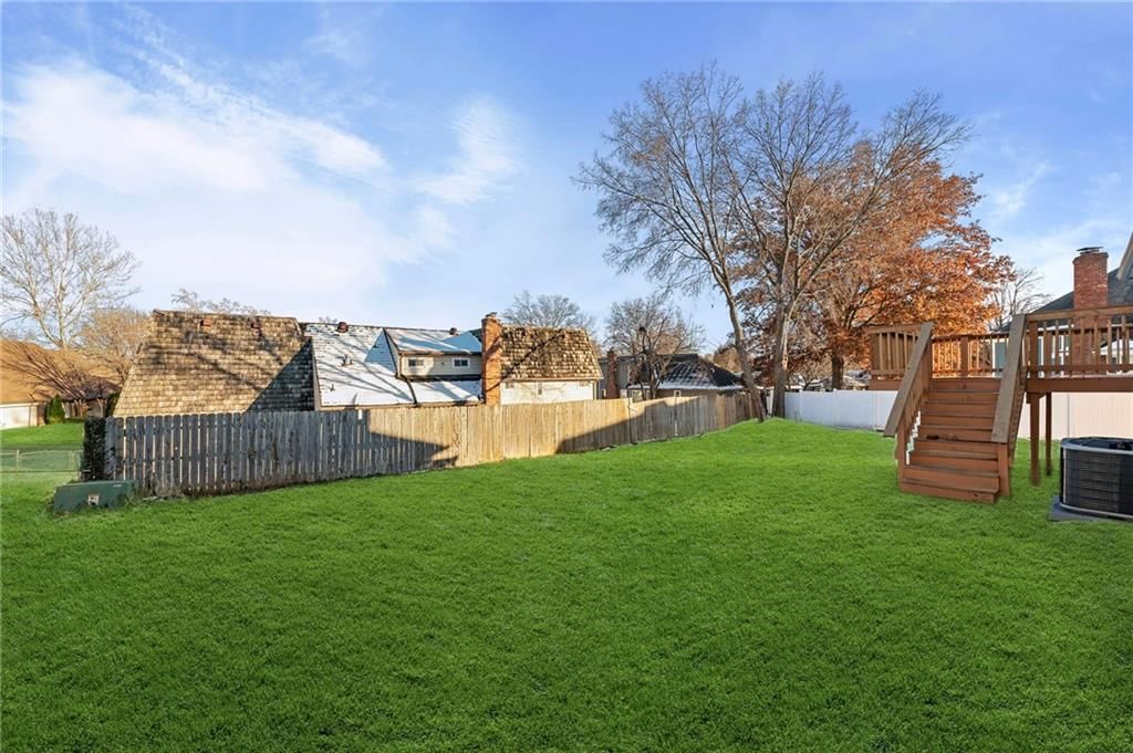 12417 Newton Court — photo 37
