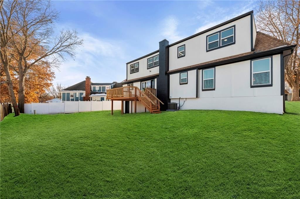 12417 Newton Court — photo 39