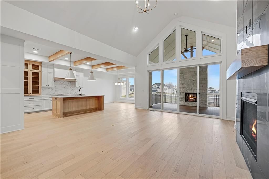 15324 W 161st Court — photo 9