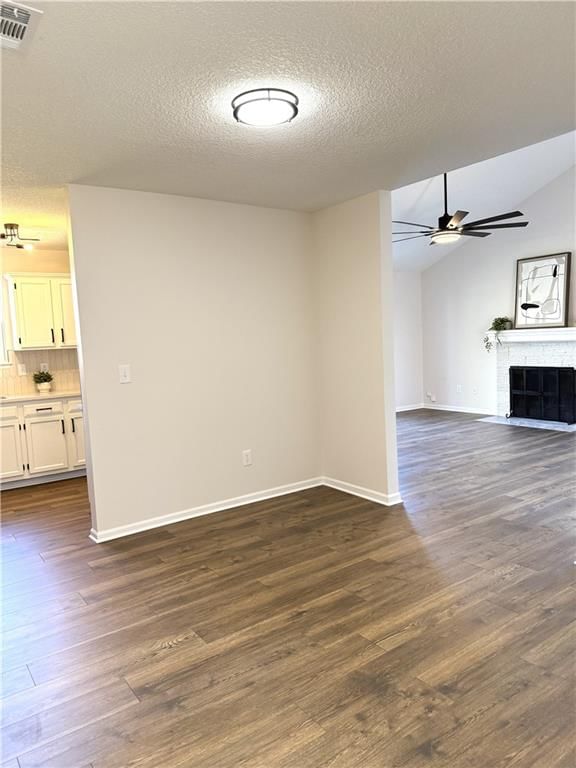 4712 McCormick Street — photo 6