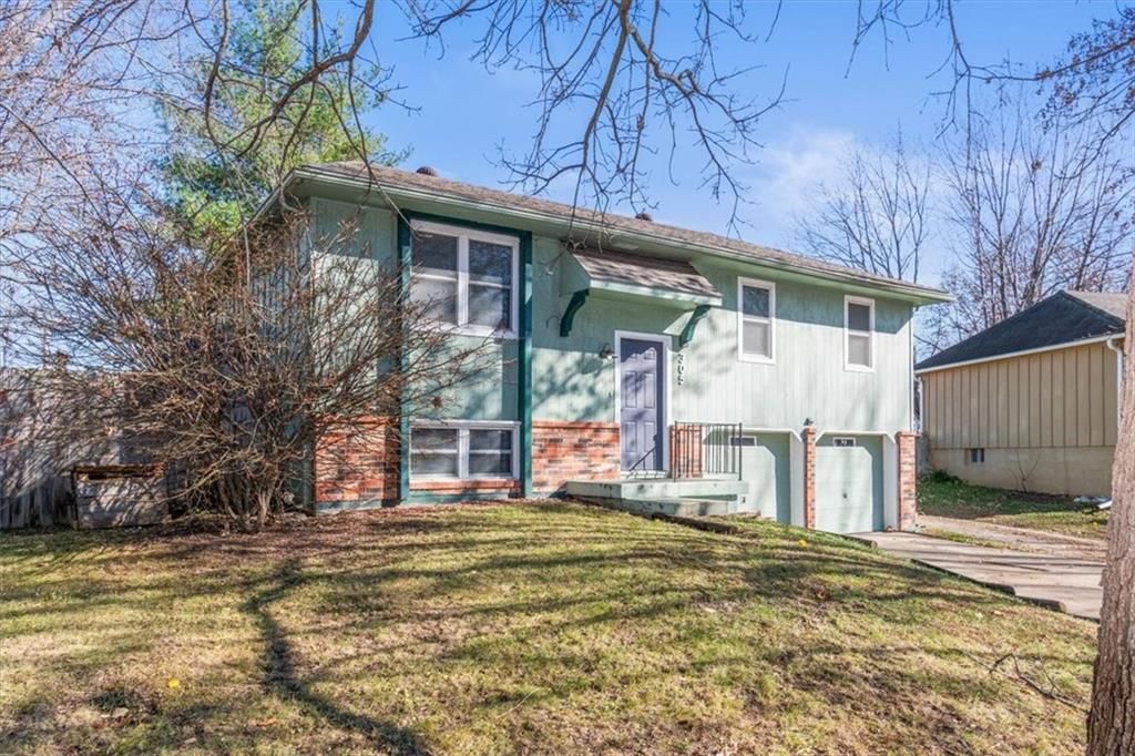 305 Concord Circle — photo 2