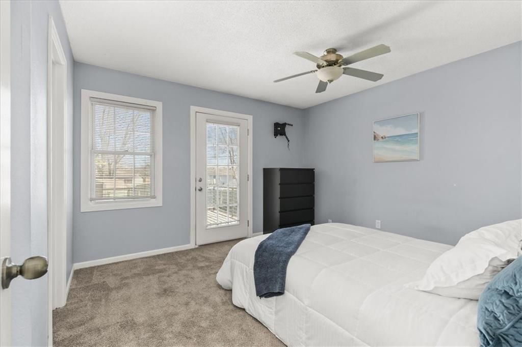 305 Concord Circle — photo 14