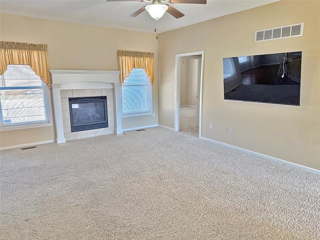 1112 SW Hoke Drive — photo 5