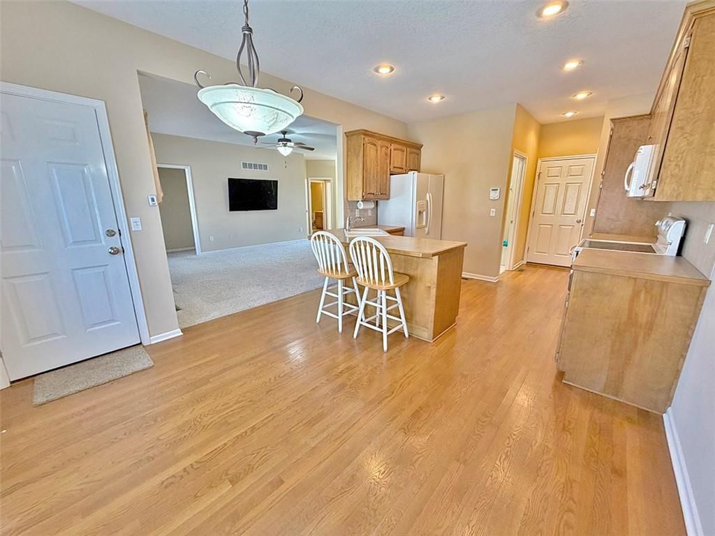 1112 SW Hoke Drive — photo 10