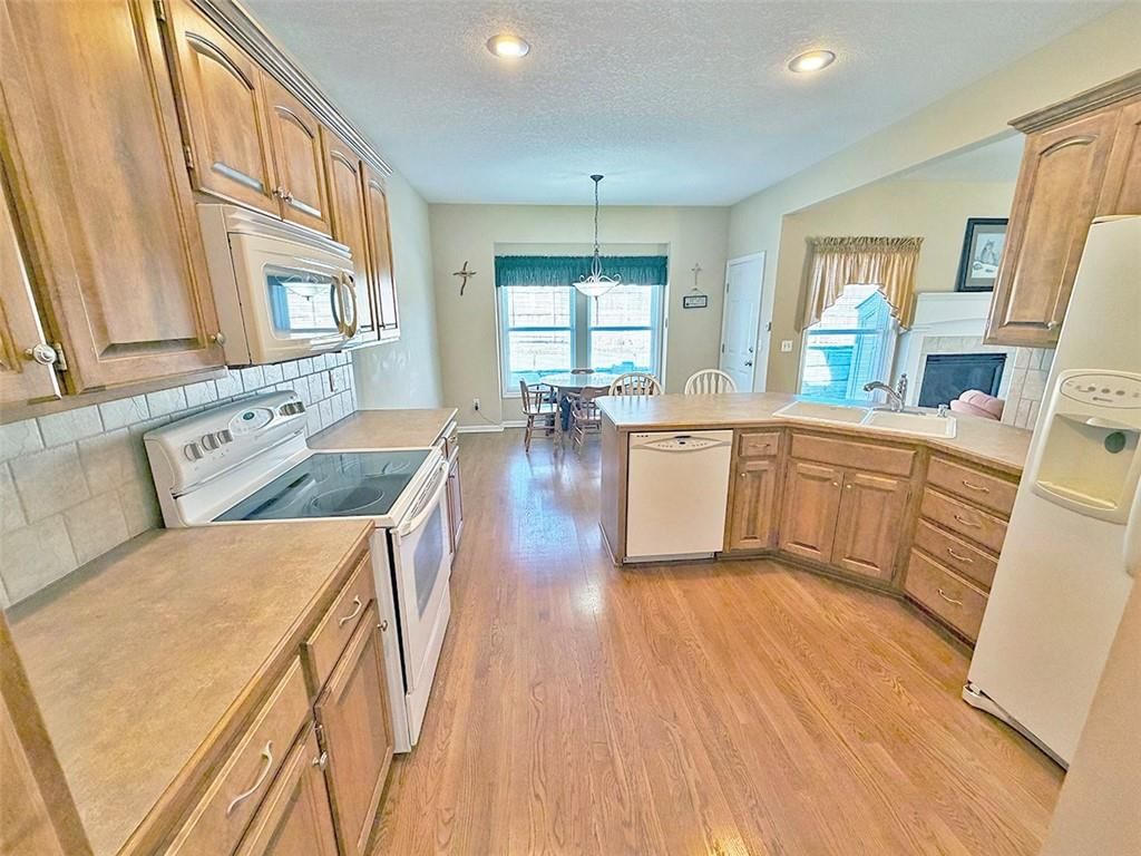 1112 SW Hoke Drive — photo 11