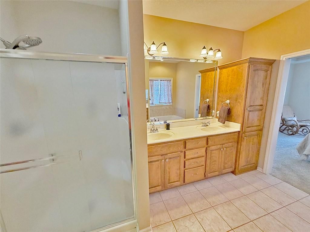1112 SW Hoke Drive — photo 23