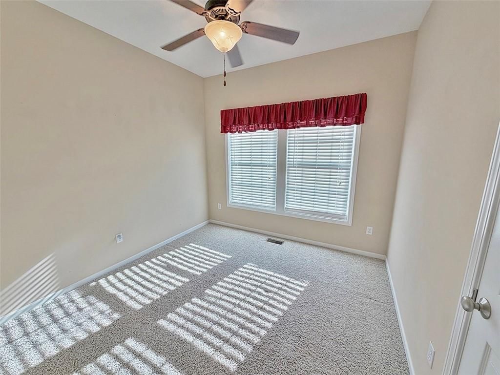 1112 SW Hoke Drive — photo 29