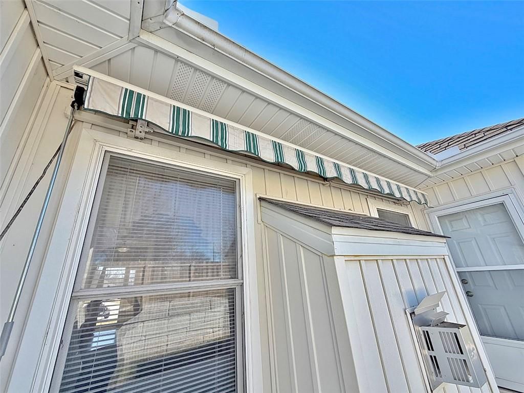 1112 SW Hoke Drive — photo 32