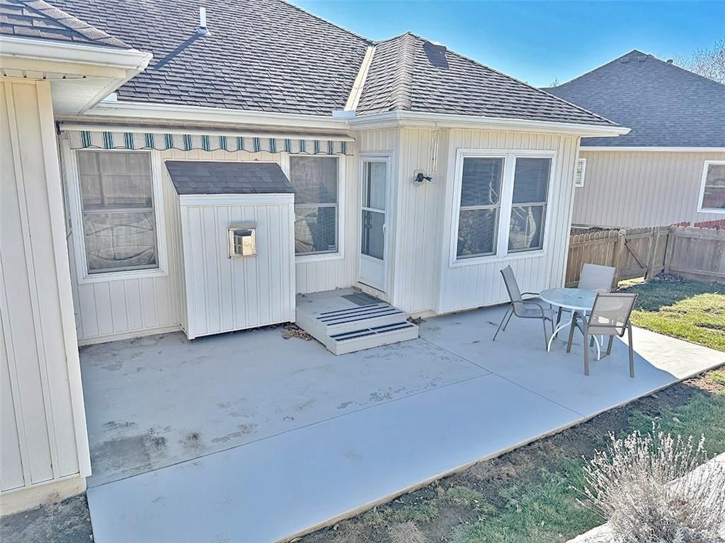 1112 SW Hoke Drive — photo 33