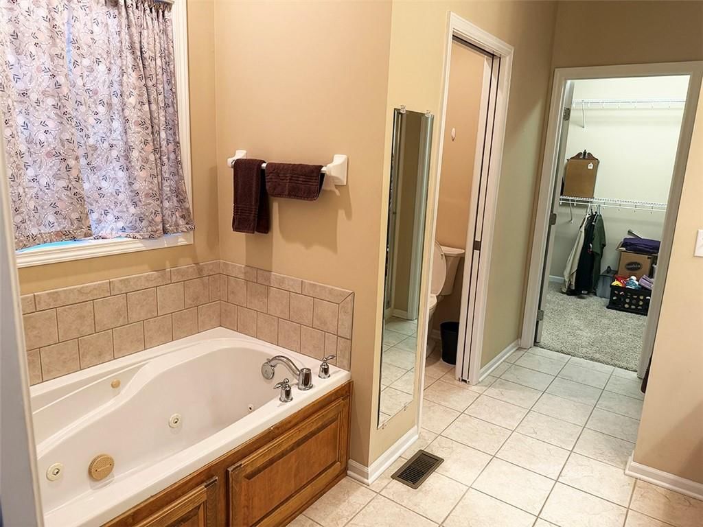 1112 SW Hoke Drive — photo 73