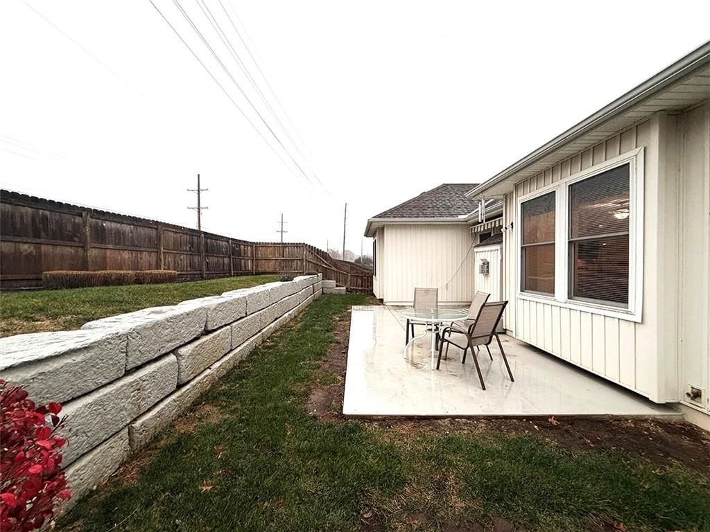 1112 SW Hoke Drive — photo 90